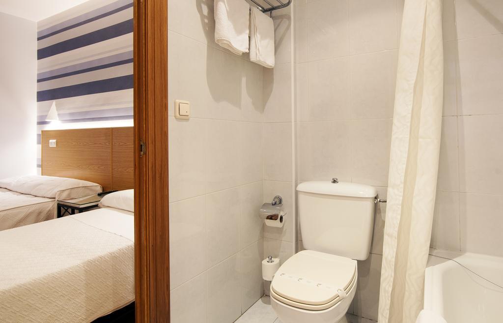 Hostal Bezana Burgo Pokoj fotografie